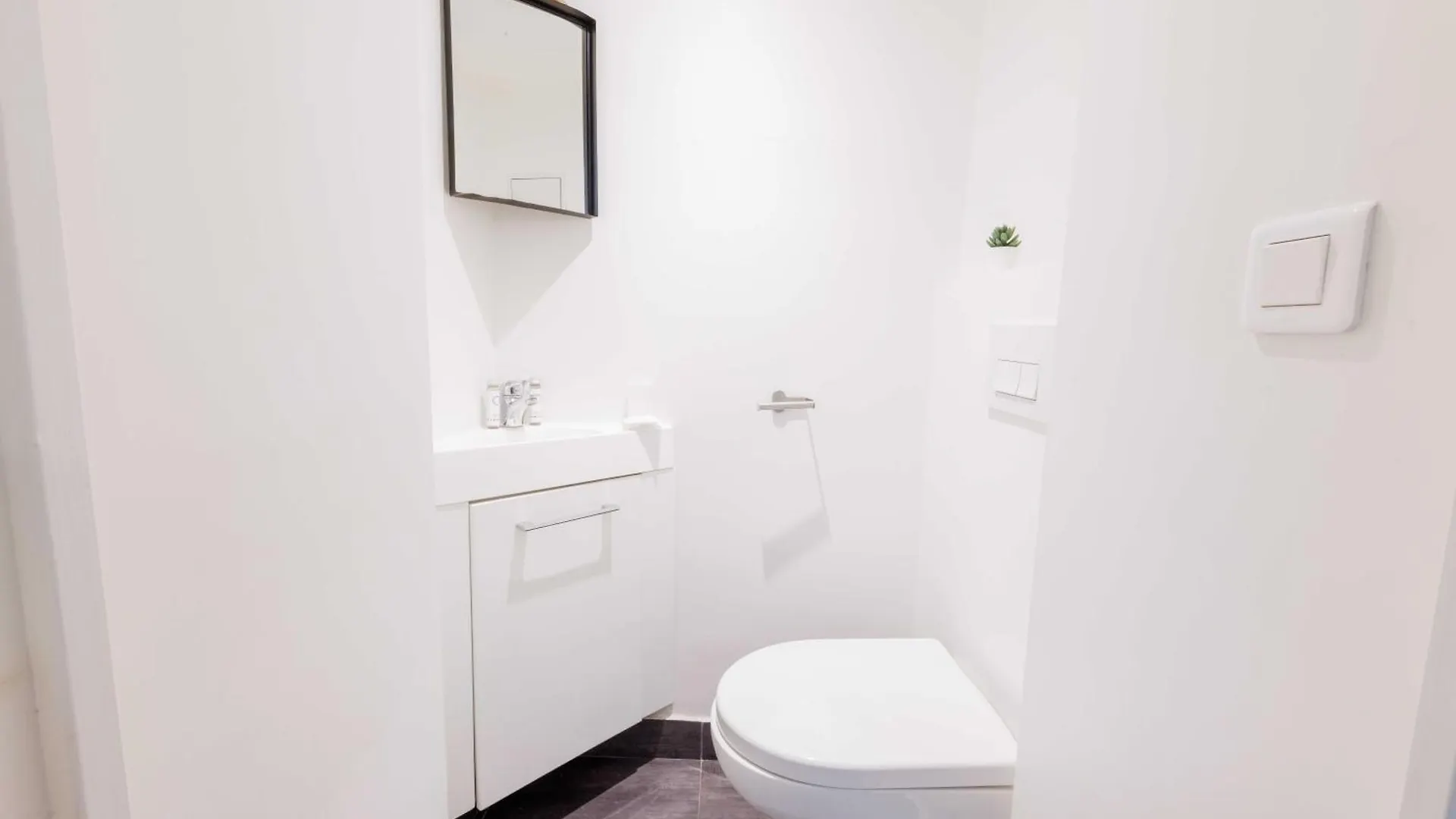 Amazing Apartment Gare De L'Est Republique Paris