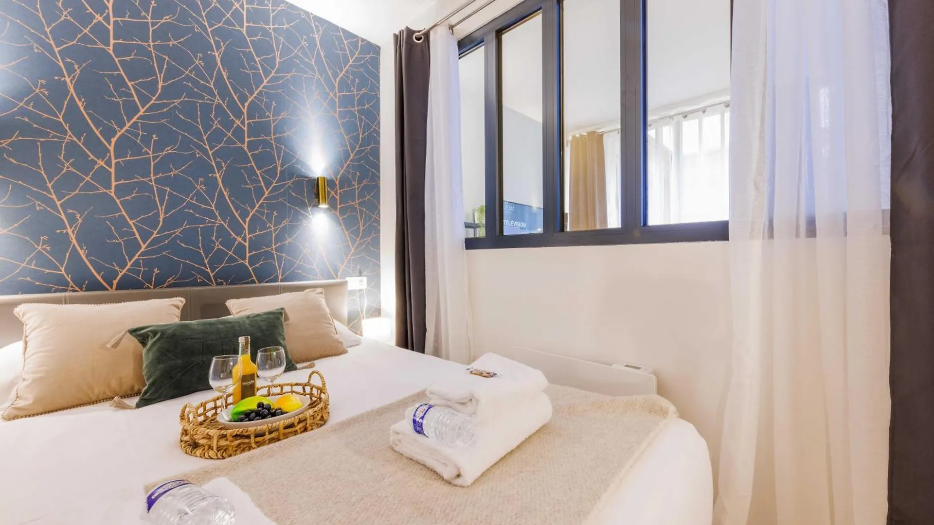 Amazing Apartment Gare De L'Est Republique Paris 0*,  France