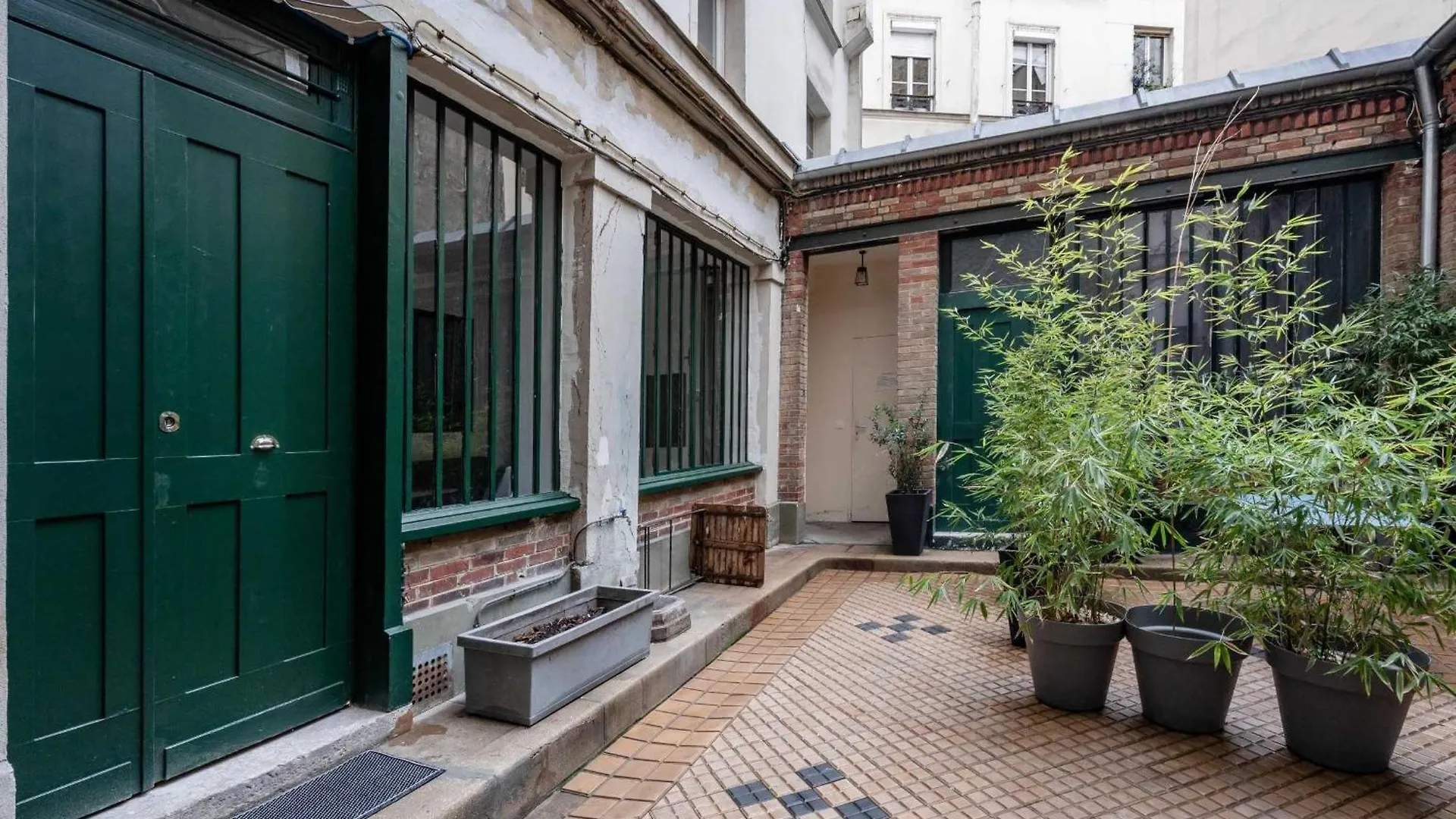Amazing Apartment Gare De L'Est Republique Paris